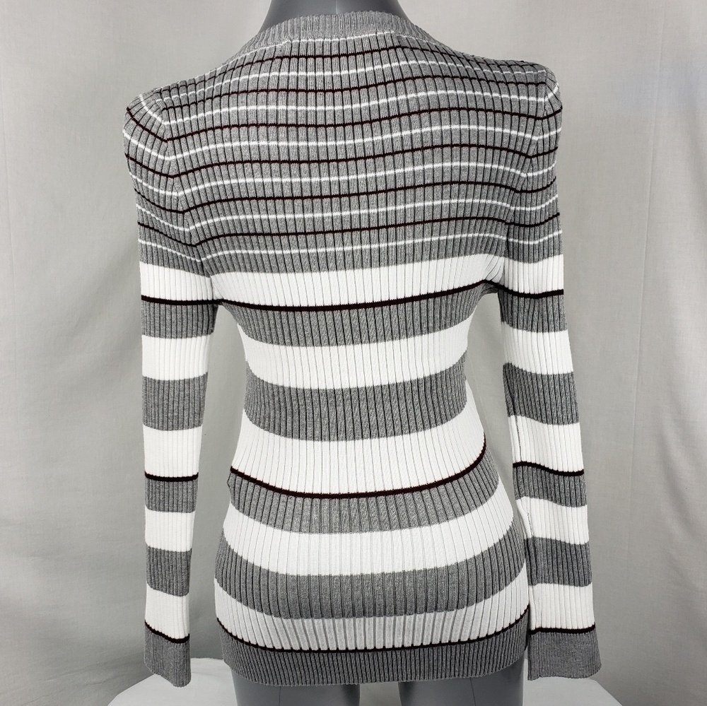 Roma Knit Ruffled Sweater - Picture 4 of 6